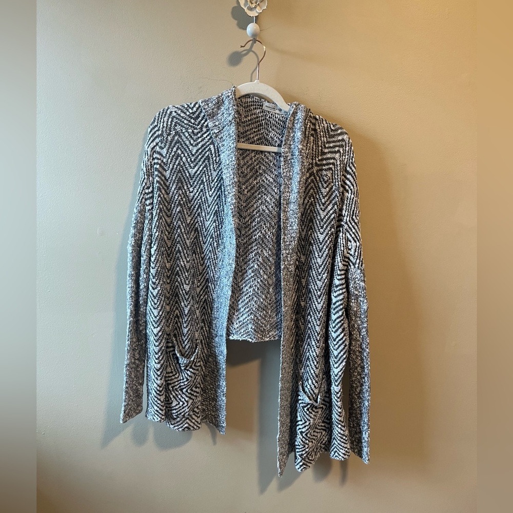flaw* Abercrombie + Fitch grey/white oversized hooded cardigan sweater Small